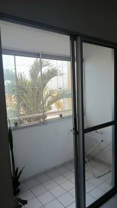 Vendo apto. no Cond. Novo Sol