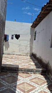 Casa Para Vender com 2 quartos no bairro Aruana em Aracaju