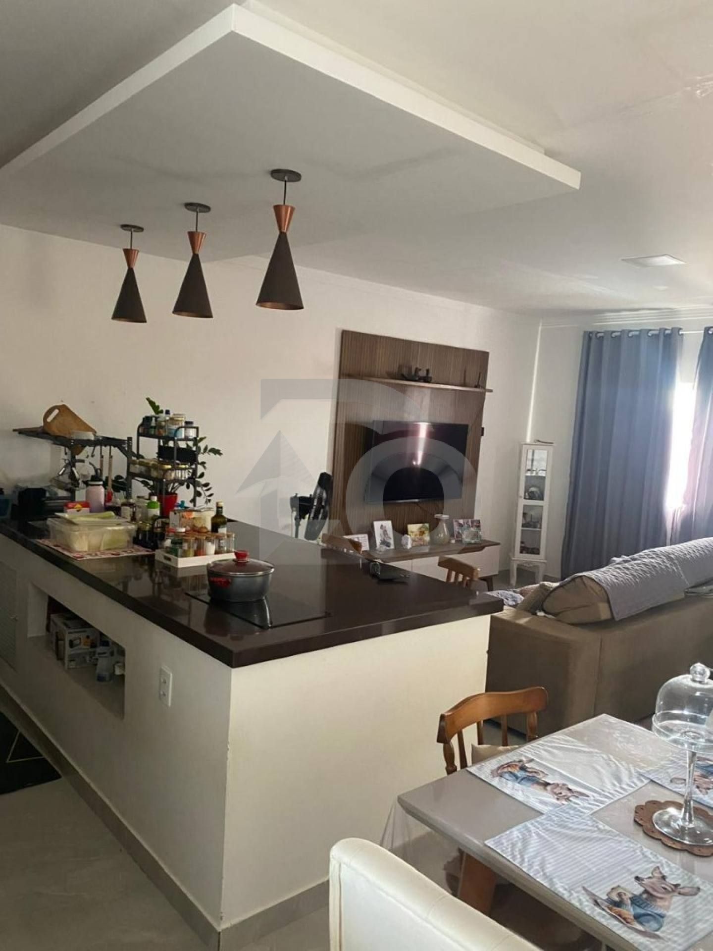 Casa Para Vender com 3 quartos 2 suítes no bairro Atalaia em Aracaju