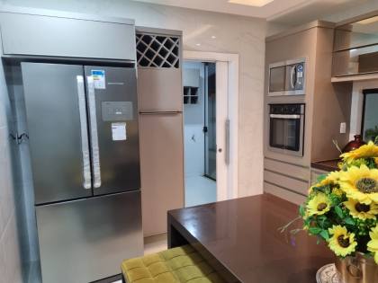 Casa de Condomínio Para Vender com 4 quartos 3 suítes no bairro Robalo em Aracaju