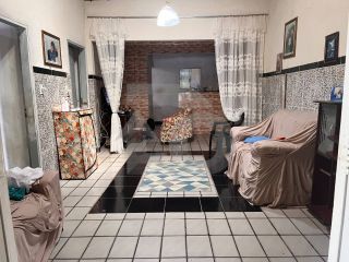 Casa Para Vender com 4 quartos 1 suíte no bairro Bugio em Aracaju
