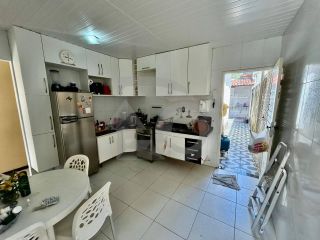 Casa Para Vender com 3 quartos 1 suíte no bairro Aruana em Aracaju