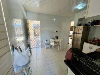 Casa Para Vender com 3 quartos 1 suíte no bairro Aruana em Aracaju
