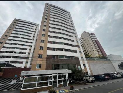 Apartamento Para Vender com 3 quartos 1 suítes no bairro Jabotiana em Aracaju