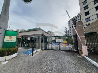 Apartamento Para Vender com 3 quartos 1 suítes no bairro Farolândia em Aracaju