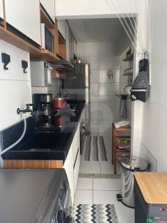 Apartamento Para Vender com 2 quartos 1 suíte no bairro Farolândia em Aracaju