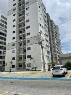 Apartamento Para Vender com 2 quartos 1 suíte no bairro Farolândia em Aracaju