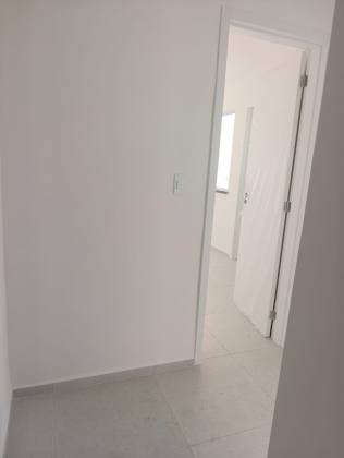 Apartamento Para Vender com 2 quartos 1 suíte no Condomínio Coral Village