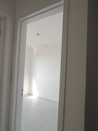 Apartamento Para Vender com 2 quartos 1 suíte no Condomínio Coral Village