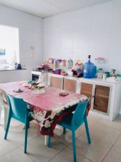 Casa Para Vender com 3 quartos 1 suítes no bairro Farolândia em Aracaju