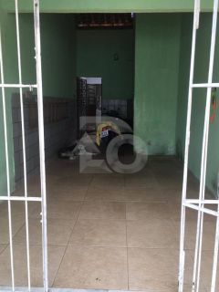 Casa Para Vender com 3 quartos 1 suítes no bairro Farolândia em Aracaju