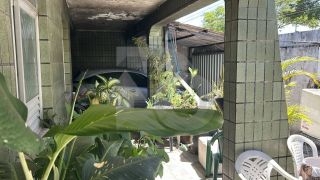 Casa Para Vender com 4 quartos 2 suítes no bairro Farolândia em Aracaju