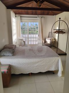 Casa Para Vender com 5 quartos 3 suítes no bairro Aruana em Aracaju