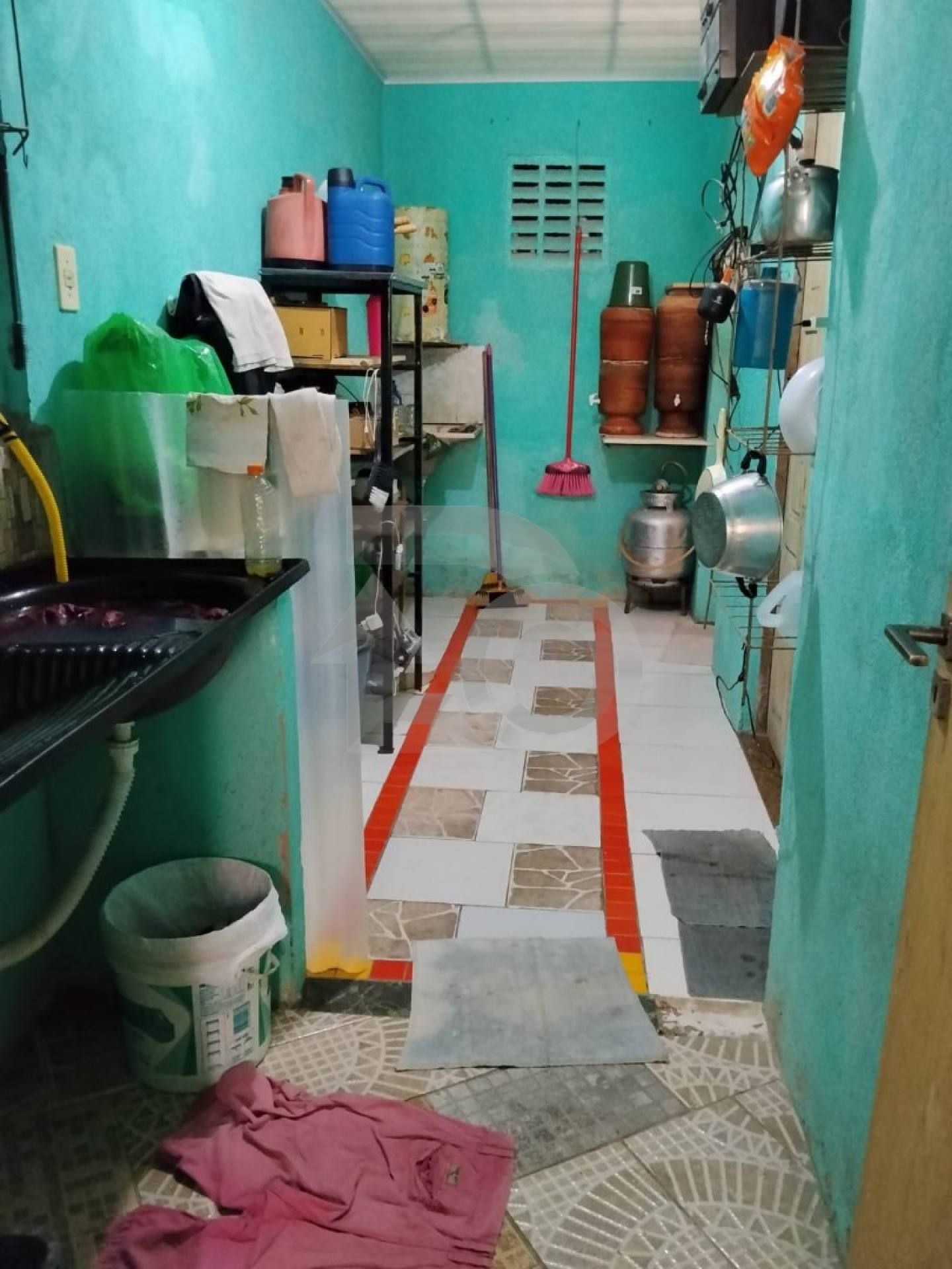 Excelente Casa com 4 Quartos, 1 suíte no Bairro Santos Dumont em Aracaju