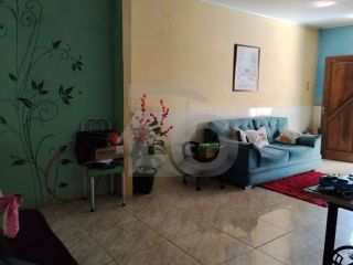 Excelente Casa com 4 Quartos, 1 suíte no Bairro Santos Dumont em Aracaju