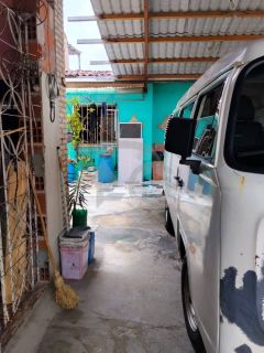 Excelente Casa com 4 Quartos, 1 suíte no Bairro Santos Dumont em Aracaju