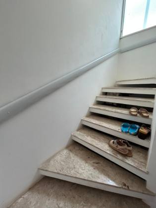 Excelente Casa no Cond. Dermeval Mattos