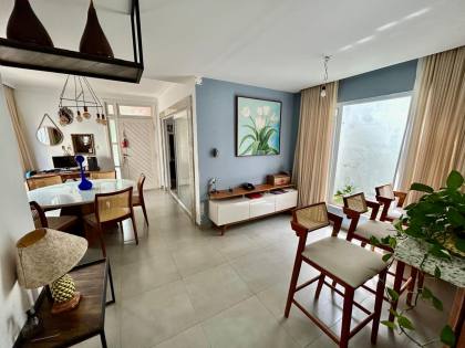 Excelente Casa no Cond. Dermeval Mattos