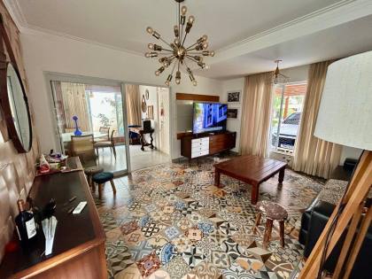 Excelente Casa no Cond. Dermeval Mattos