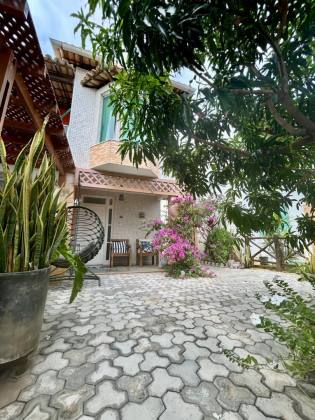 Excelente Casa no Cond. Dermeval Mattos