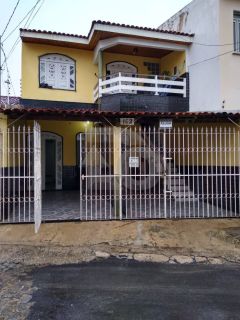 Casa para vender com 4 Quartos no Bairro Luzia em Aracaju