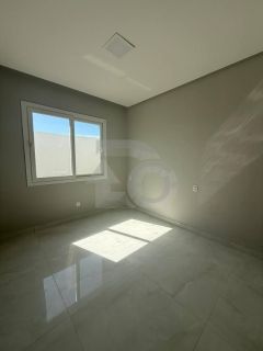 Casa à venda no Condomínio Padang Beach Residence