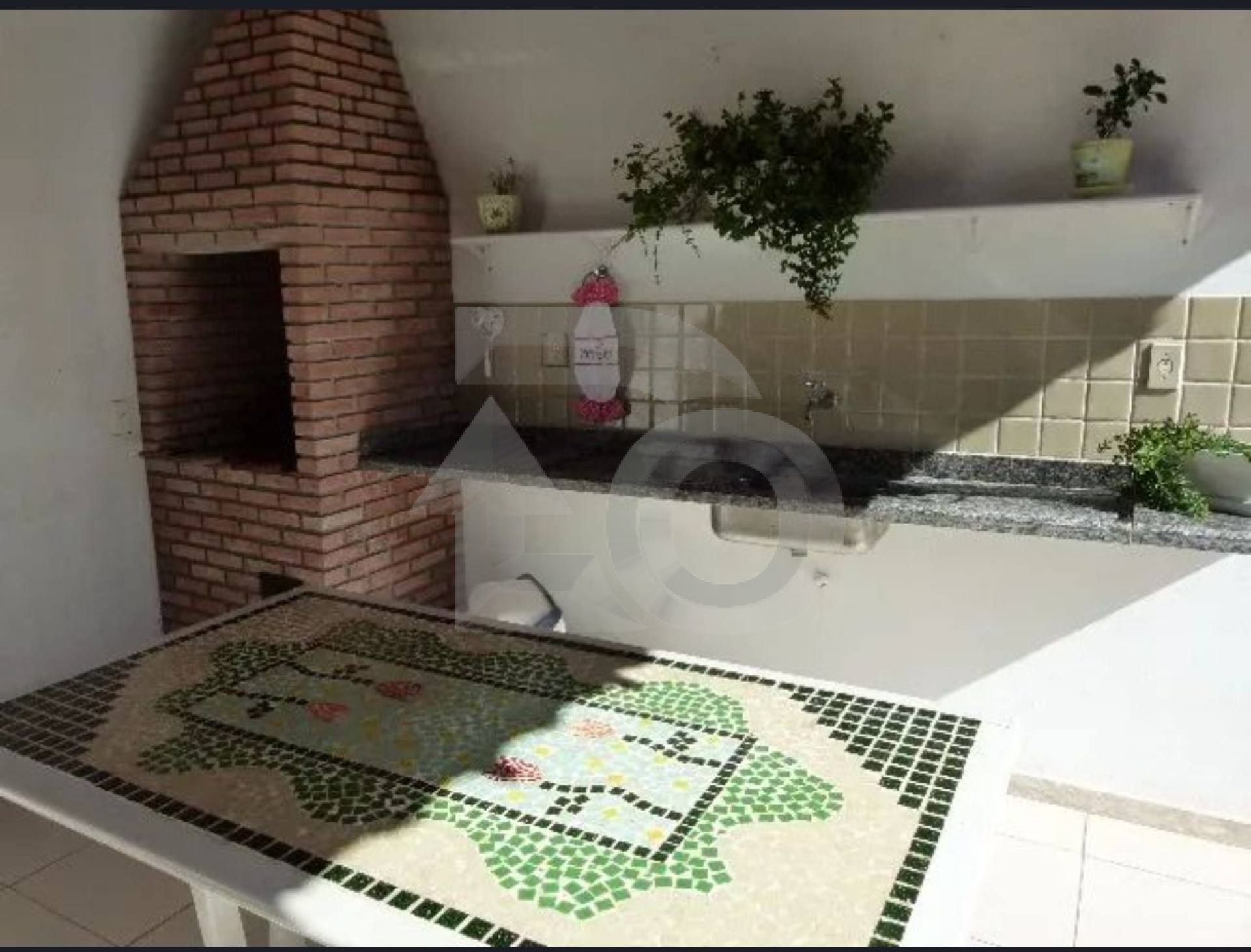 Casa Para Vender com 2 quartos 1 suítes no bairro Escolha um bairro... em Aracaju