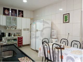 Casa Para Vender com 4 quartos 2 suítes no bairro Santa Maria em Aracaju