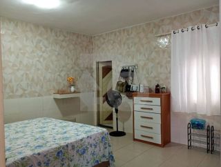 Casa Para Vender com 4 quartos 2 suítes no bairro Santa Maria em Aracaju