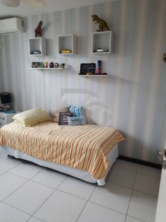 Casa de Condomínio Para Vender com 4 quartos 1 suítes no bairro Coroa do Meio em Aracaju