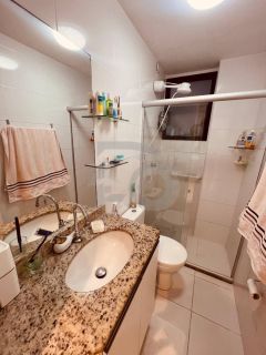 Apartamento Para Vender com 3 quartos, sendo 1 suíte no Bairro Jabotiana em Aracaju