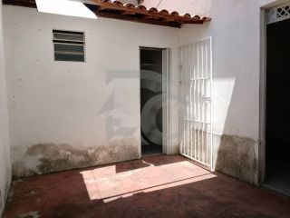Casa Para Vender com 3 Quartos no Bairro Siqueira Campos em Aracaju