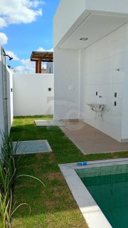 Casa de Condomínio Para Vender com 3 quartos sendo 1 suíte na Barra dos Coqueiros