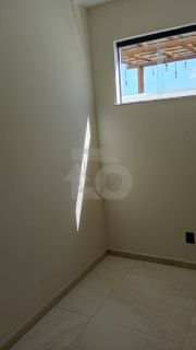 Casa de Condomínio Para Vender com 3 quartos sendo 1 suíte na Barra dos Coqueiros