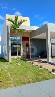 Casa de Condomínio Para Vender com 3 quartos sendo 1 suíte na Barra dos Coqueiros