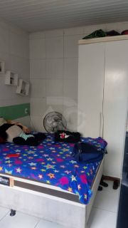 Casa Para Vender com 4 Quartos, sendo 1 Suíte no Bairro Bugio em Aracaju