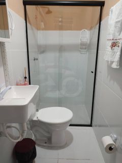 Ponto Comercial mais 4 kitnets, para vender no Bairro 18 do Forte em Aracaju