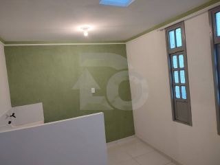 Ponto Comercial mais 4 kitnets, para vender no Bairro 18 do Forte em Aracaju