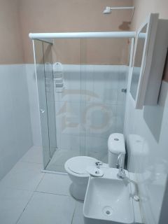 Ponto Comercial mais 4 kitnets, para vender no Bairro 18 do Forte em Aracaju