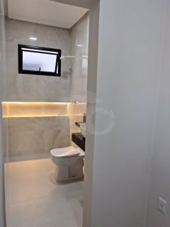 Casa de Condomínio Para Vender com 3 Quartos, sendo 3 Suítes no Bairro Capuã na Barra Dos Coqueiros