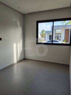 Casa de Condomínio Para Vender com 3 Quartos, sendo 3 Suítes no Bairro Capuã na Barra Dos Coqueiros