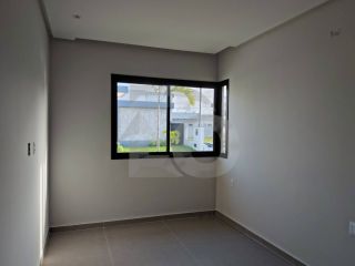 Casa de Condomínio Para Vender com 3 Quartos, sendo 3 Suítes no Bairro Capuã na Barra Dos Coqueiros