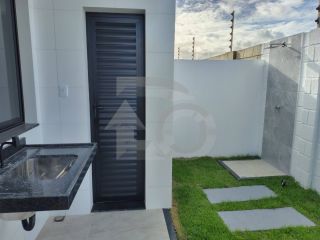 Casa de Condomínio Para Vender com 3 Quartos, sendo 3 Suítes no Bairro Capuã na Barra Dos Coqueiros
