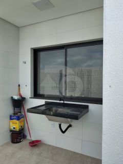 Casa de Condomínio Para Vender com 3 Quartos, sendo 3 Suítes no Bairro Capuã na Barra Dos Coqueiros