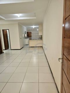 Casa Para Vender com 3 quartos 1 suítes no bairro Atalaia em Aracaju