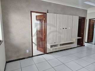 Casa Para Vender com 3 quartos 1 suítes no bairro Atalaia em Aracaju