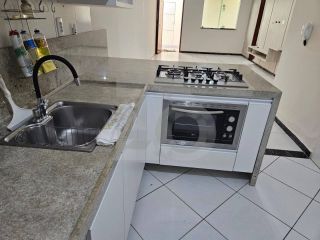 Casa Para Vender com 3 quartos 1 suítes no bairro Atalaia em Aracaju