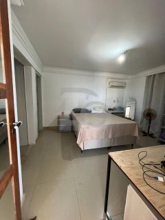 Apartamento Para Vender com 4 Quartos, sendo 3 Suítes no Bairro Grageru em Aracaju