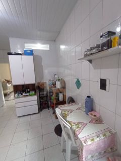 Casa Para Vender com 3 Quartos, sendo 1 Suíte no Bairro Lamarão em Aracaju