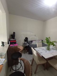 Casa Para Vender com 3 Quartos, sendo 1 Suíte no Bairro Lamarão em Aracaju